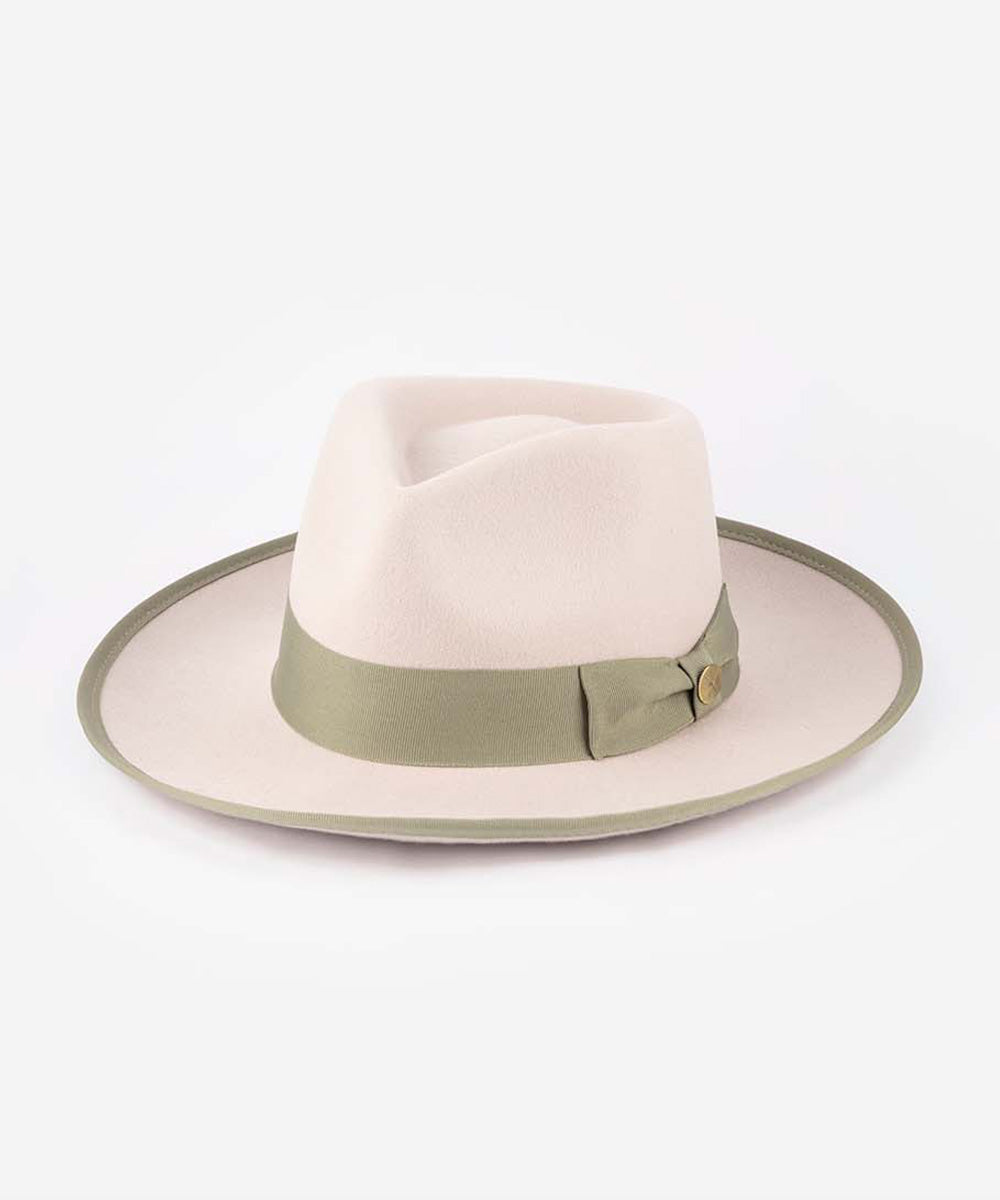 Beige hat with a green band on a white background #color_sage