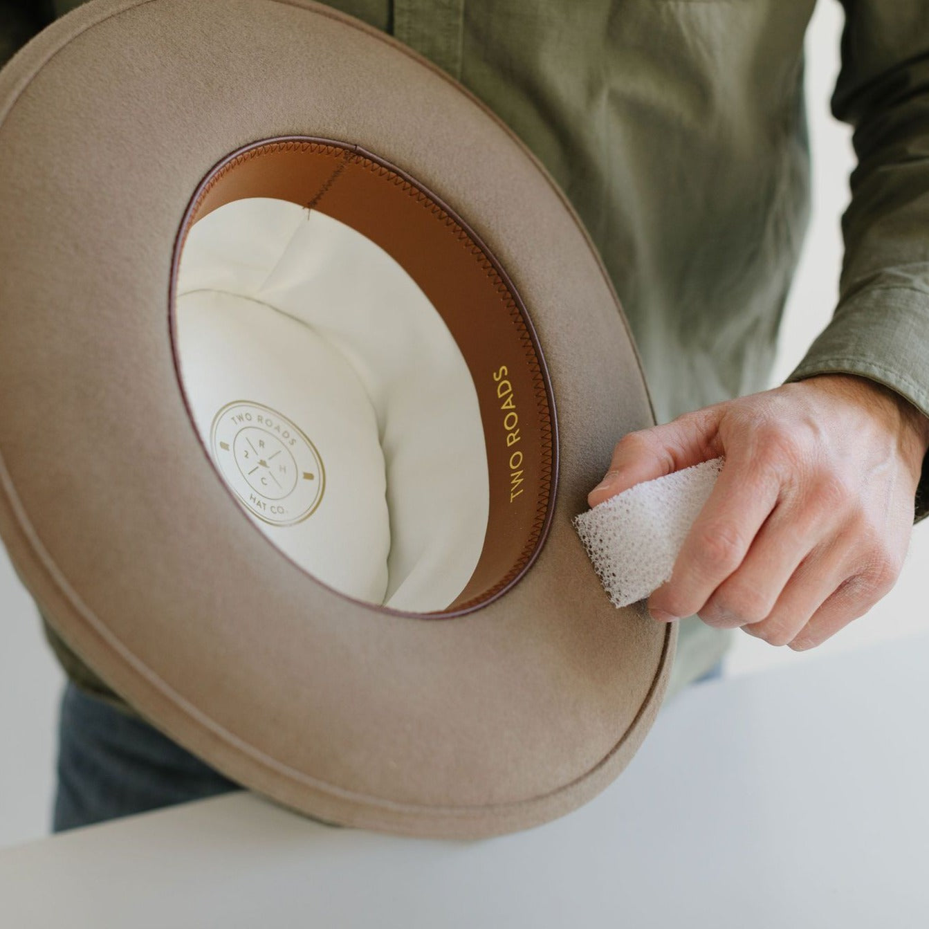 Hat Cleaning Sponge