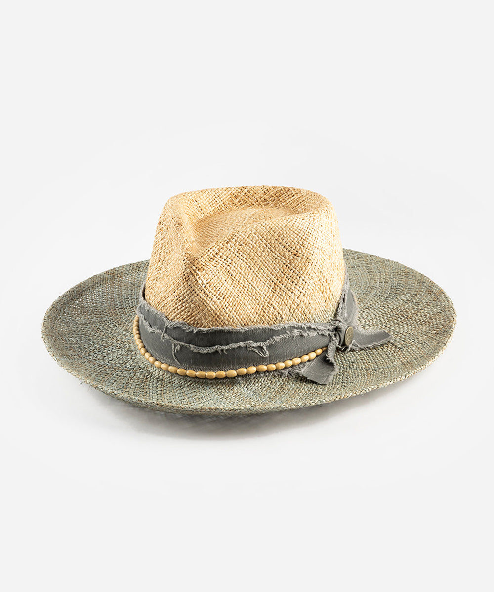Two-toned straw hat with green bands on a white background #color_with beads