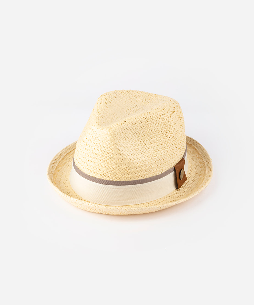 Straw hat with a decorative band in a white background #color_natural