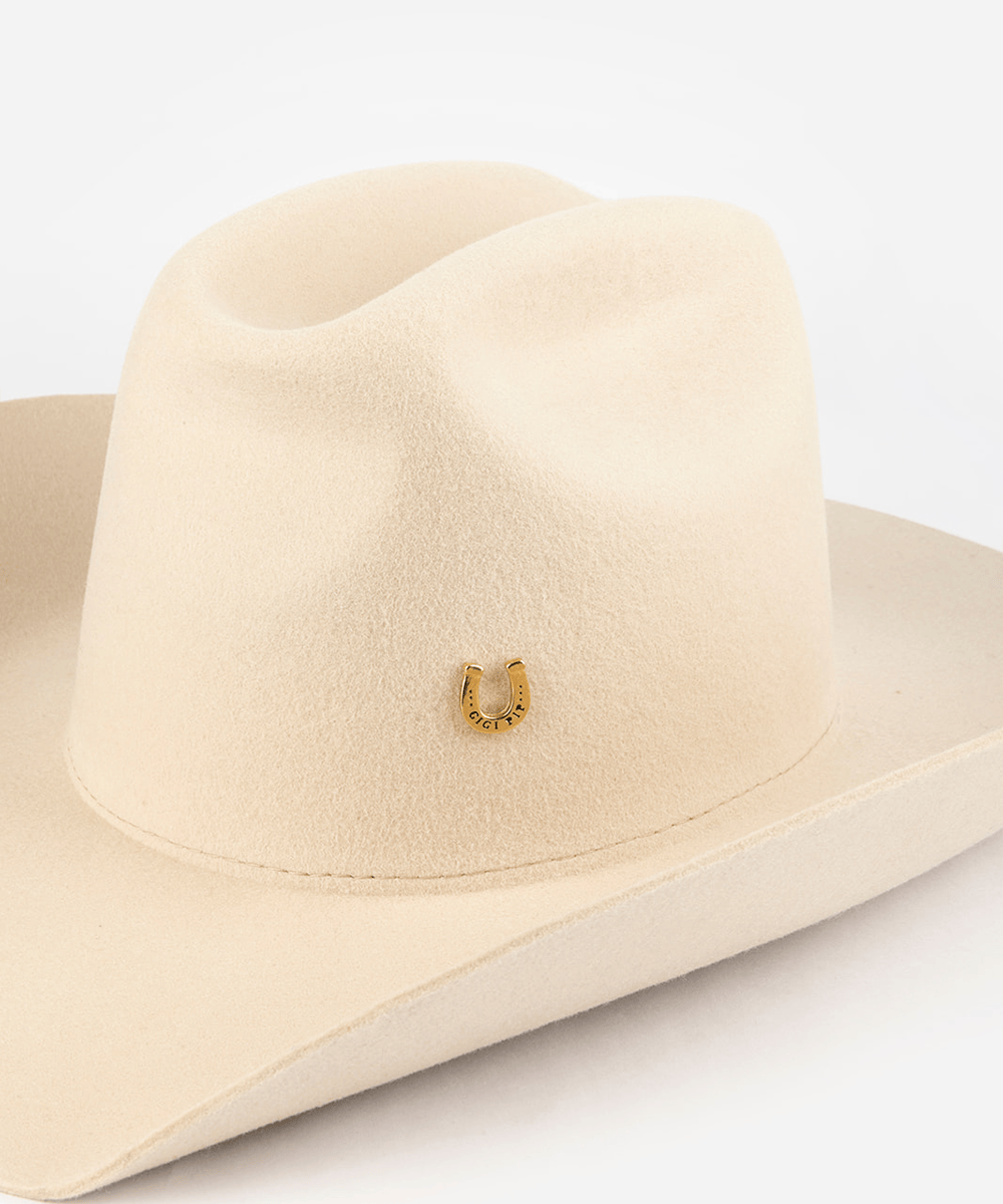 Horse Shoe Hat Pin