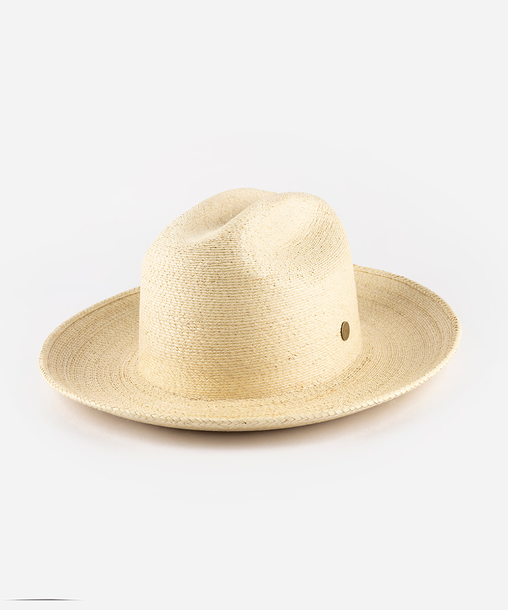 Ivory straw hat on a white background #color_ivory