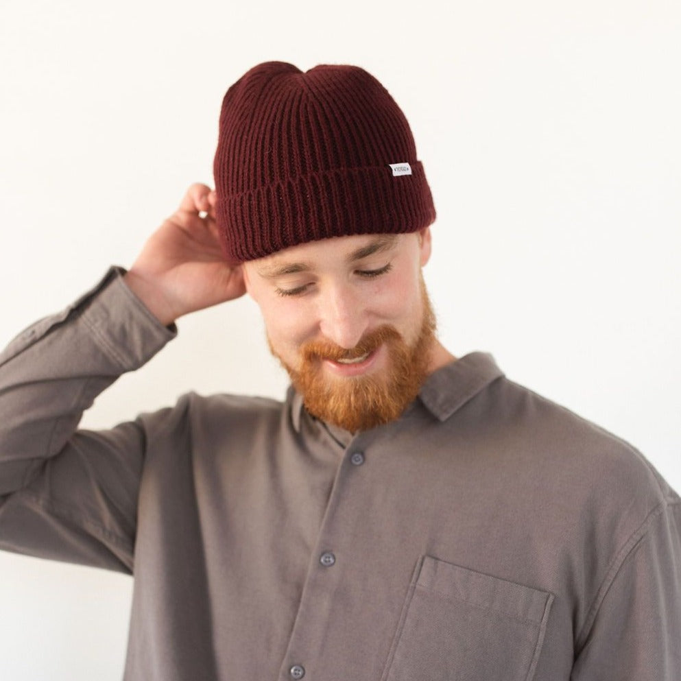 ROCKPORT FISHERMAN BEANIE – MAROON