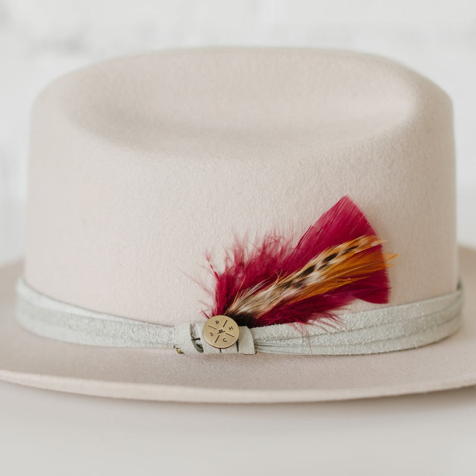 FEATHER – MAROON AND RUST