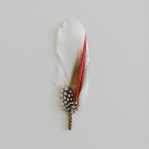 FEATHER – WHITE AND RUST