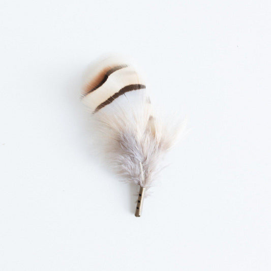 FEATHER – GREY AND CREAM