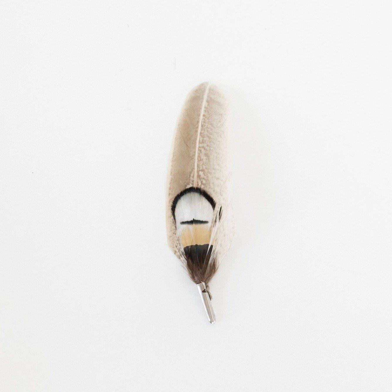 FEATHER – TAUPE